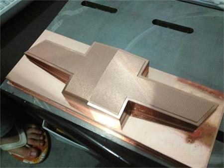 紫銅電極加工中毛刺產生原因與去除方法